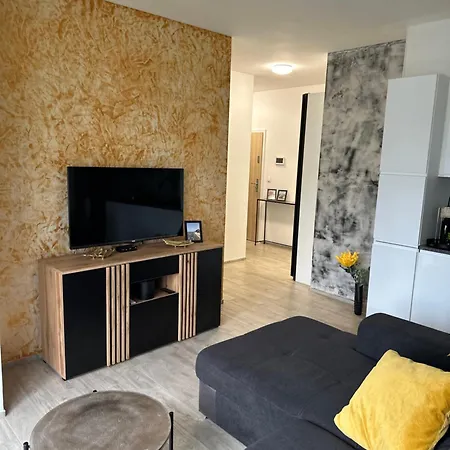 Goldhome * Ustronie Morskie