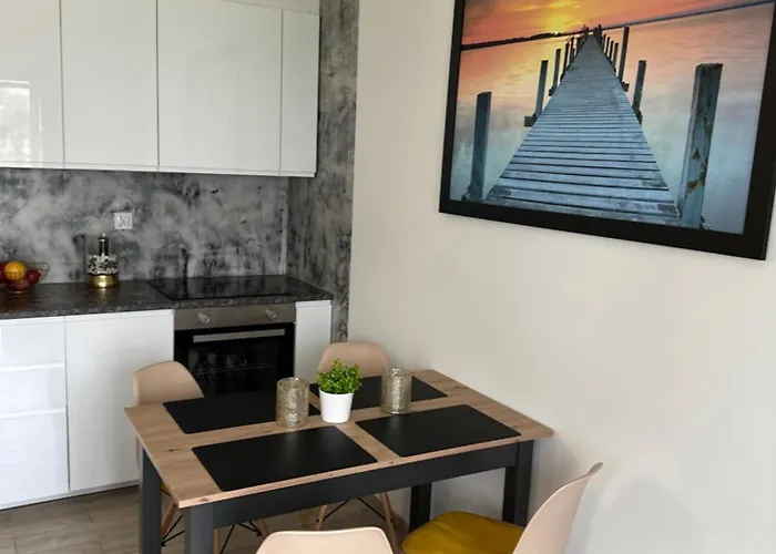 Goldhome Устроне-Морске